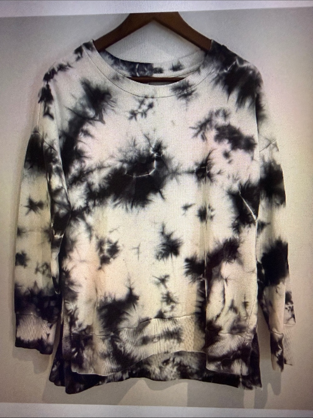 90 Degrees Women Tie Dye Long Sleeve Hi Low Pullover Slits Sweatshirt Size L